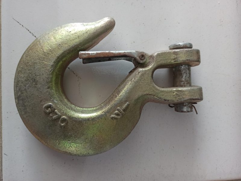 Clevis grab hook forged scaled di Samarinda